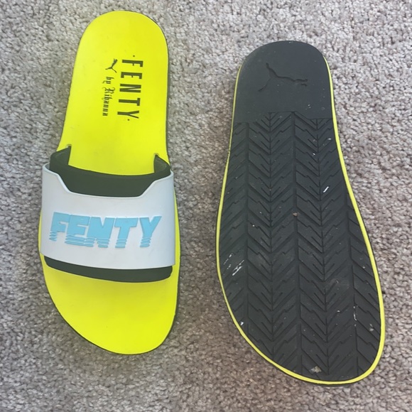 Fenty slides gently worn size 7.5 neon yellow with white and blue emblem - Picture 2 of 2